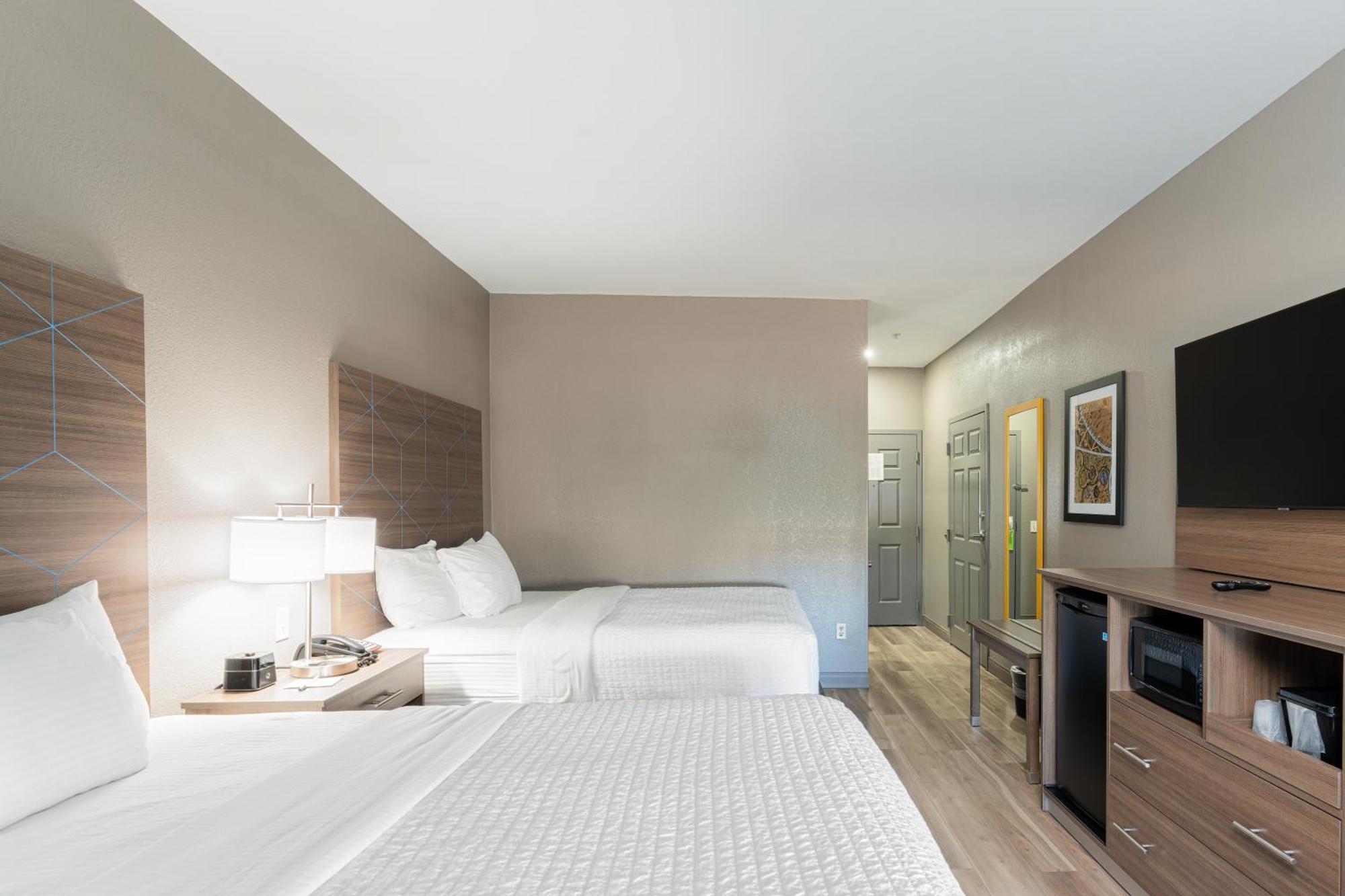 La Quinta By Wyndham Shawnee Hotel Luaran gambar