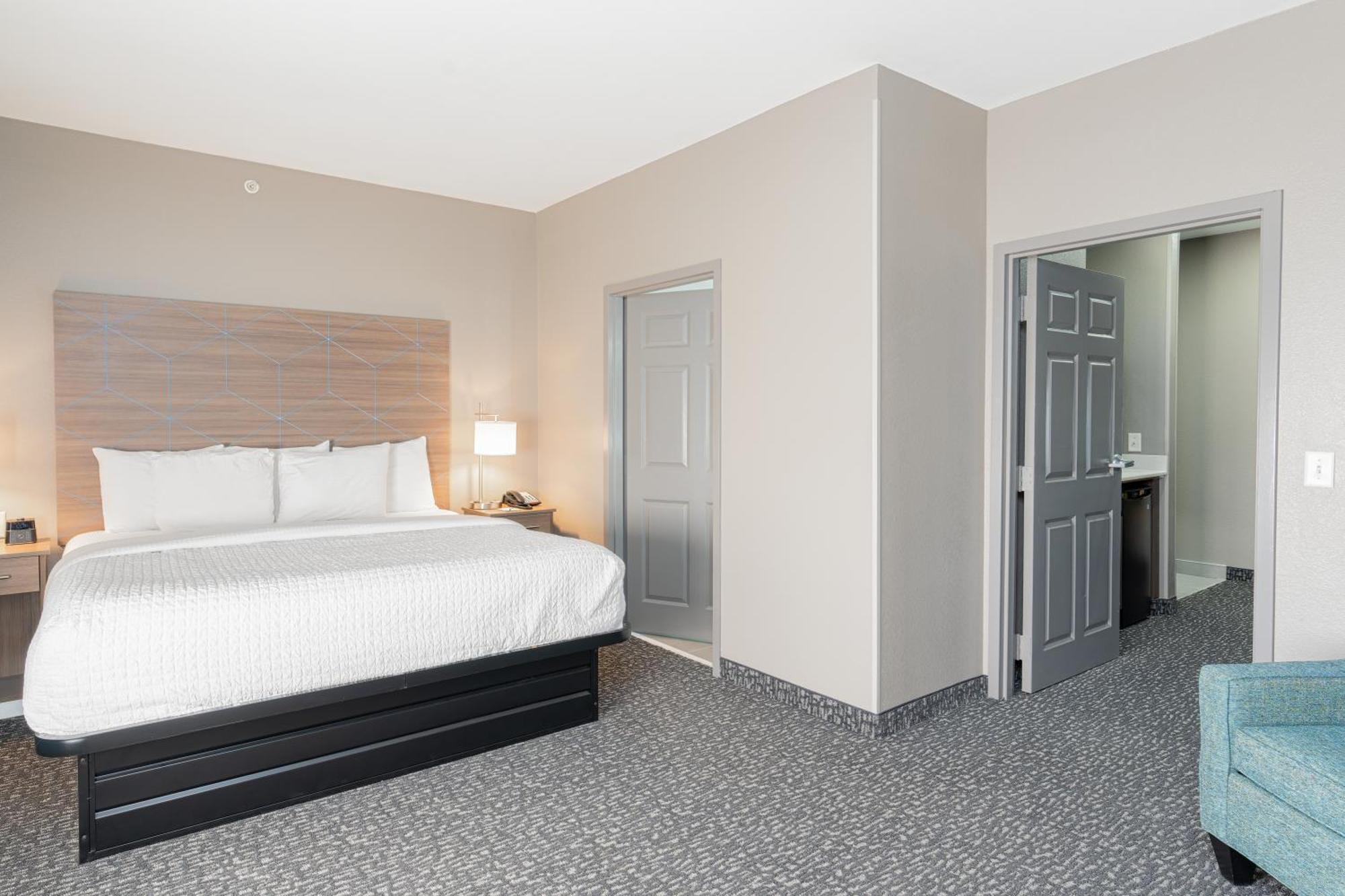 La Quinta By Wyndham Shawnee Hotel Luaran gambar