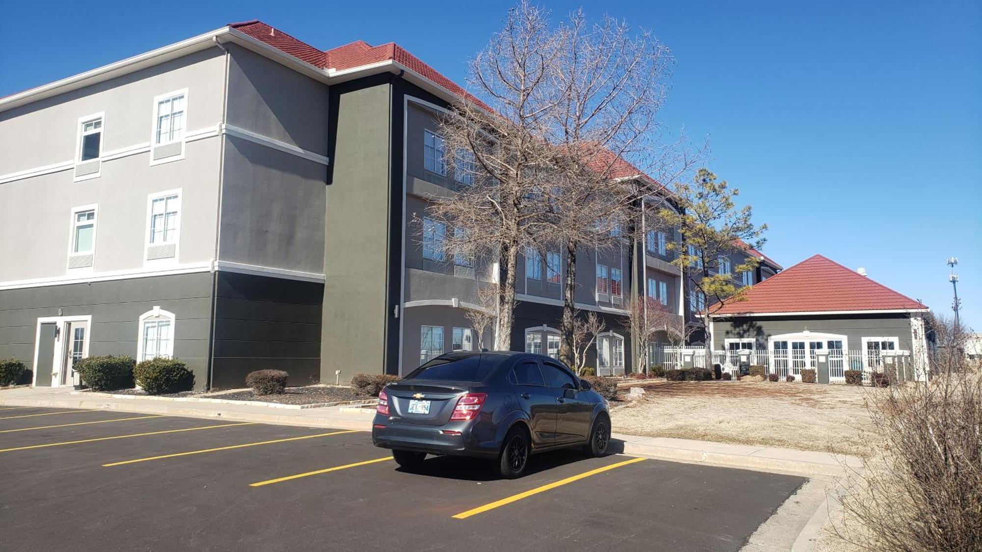 La Quinta By Wyndham Shawnee Hotel Luaran gambar